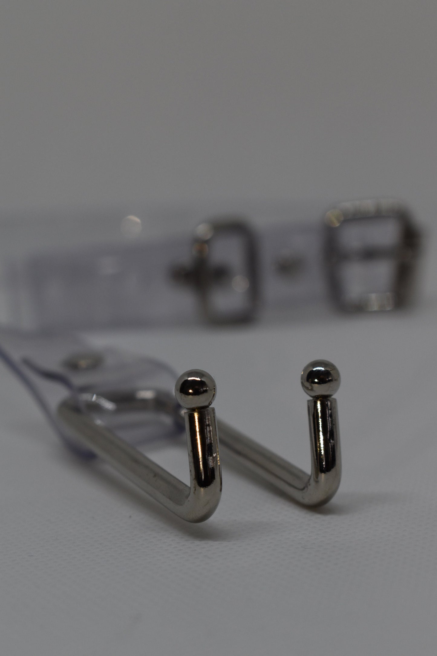 Nose hook in Clear PVC type 1