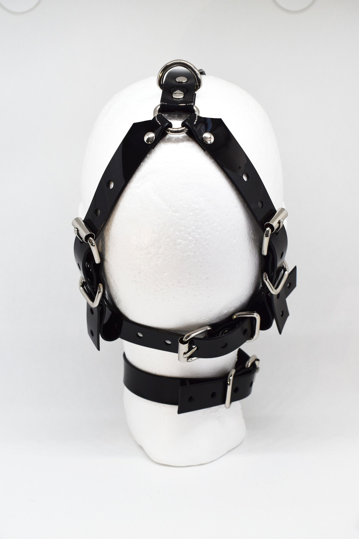 White muzzle ballgag with PVC strap -Lockable -Vegan