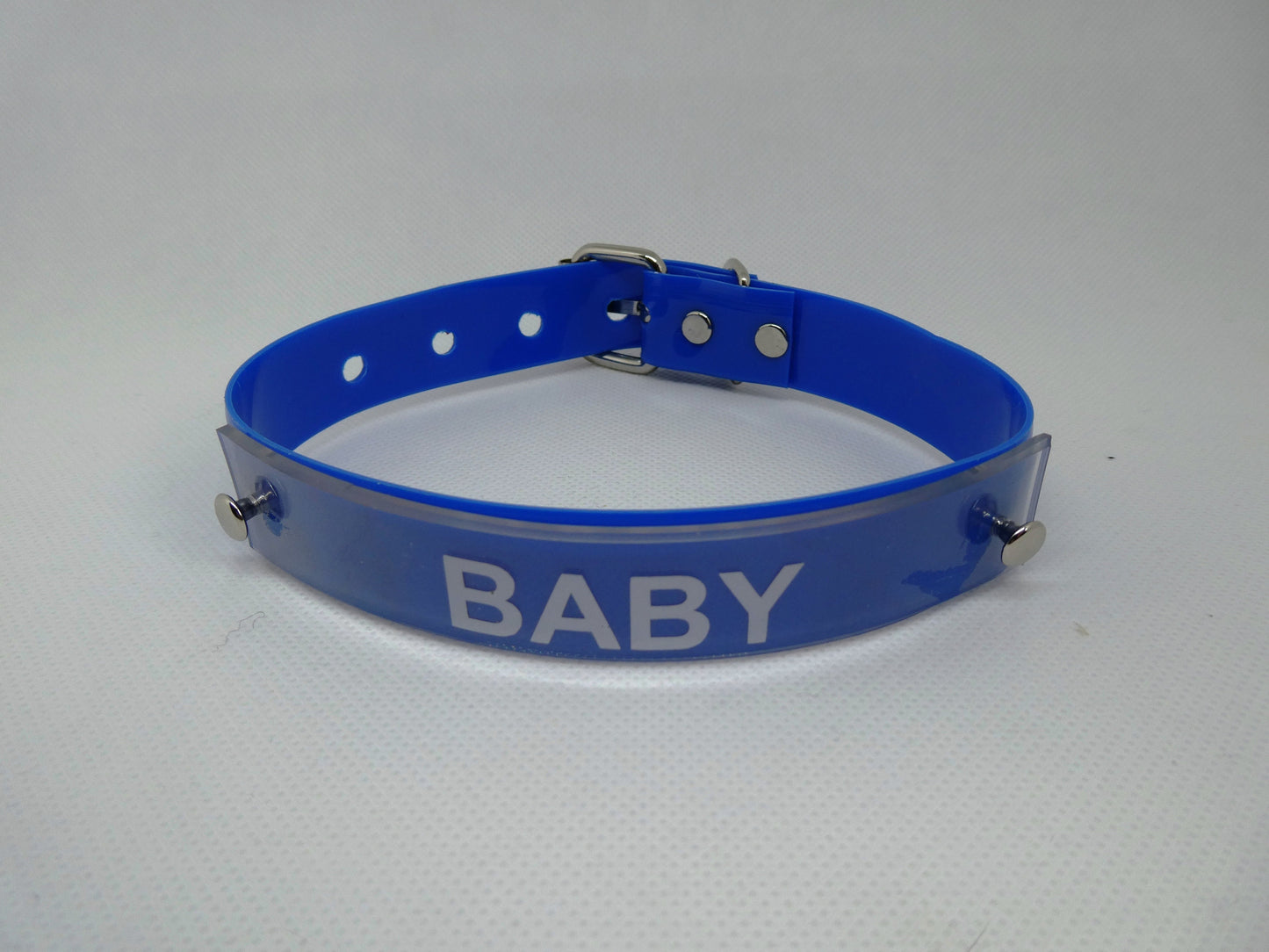 Blue thin neck collar