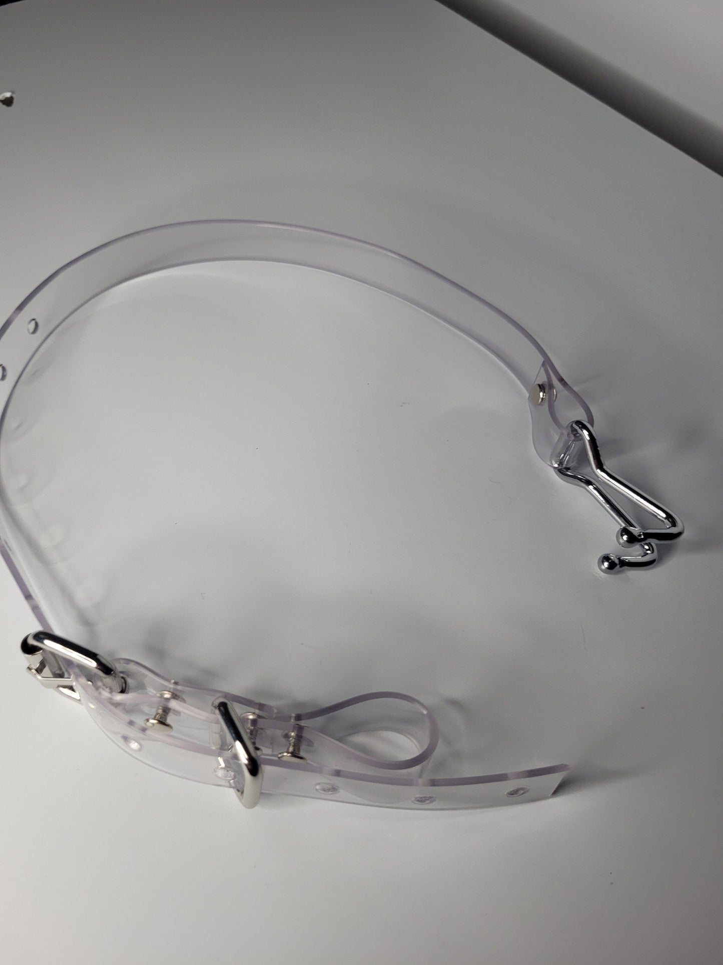 Nose hook in Clear PVC type 2