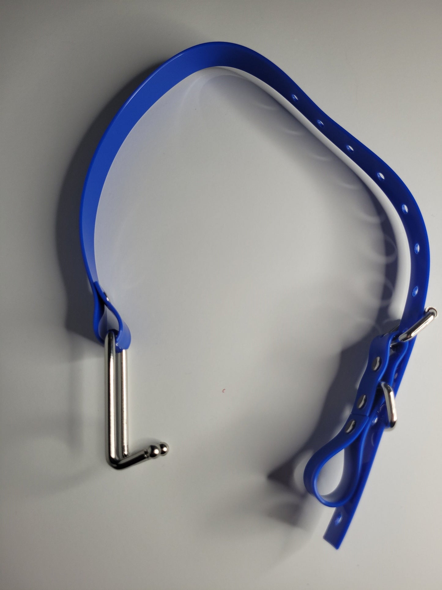 Nose hook in Blue PVC type 1