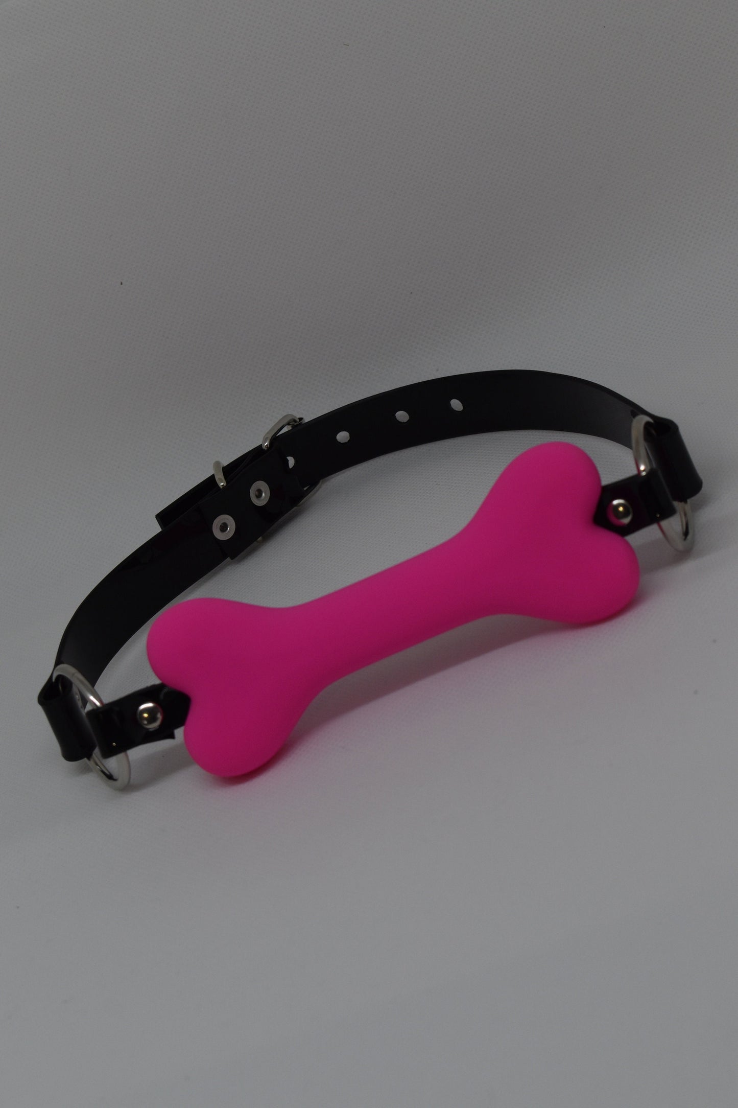 Pink bone gag with PVC strap -Lockable -Vegan